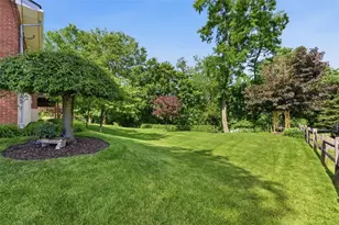1118 Flora St, Pittsburgh, PA 15212 - Photo 41