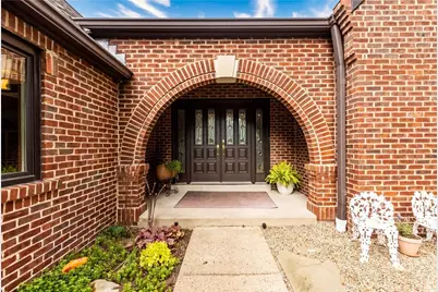 4191 Rothschild Ct, Hampton, PA 15101 - Photo 3