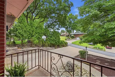 228 Hillock Ln, Pittsburgh, PA 15236 - Photo 3