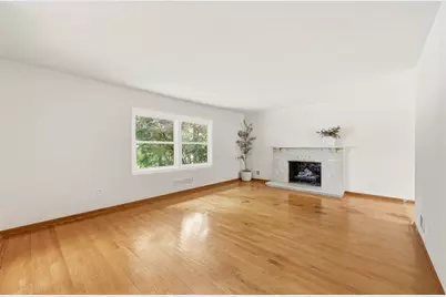 228 Hillock Ln, Pittsburgh, PA 15236 - Photo 7