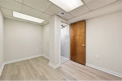 228 Hillock Ln, Pittsburgh, PA 15236 - Photo 35