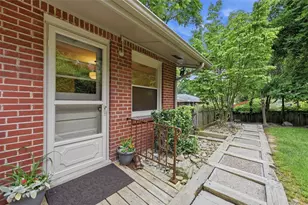 228 Hillock Ln, Pittsburgh, PA 15236 - Photo 37