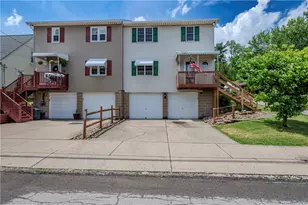 610 Eau Claire St, Butler, PA 16001 - Photo 1