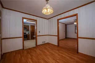 610 Eau Claire St, Butler, PA 16001 - Photo 11