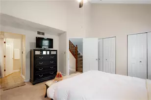 185 Old Village Ln, Bethel Park, PA 15102 - Photo 19