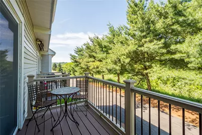 185 Old Village Lane, Bethel Park, PA 15102 - Photo 9