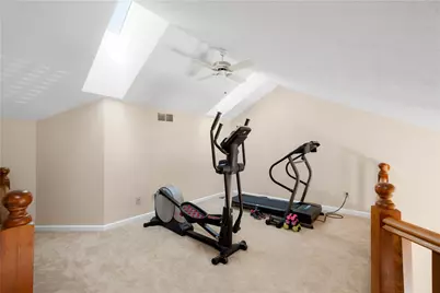 185 Old Village Lane, Bethel Park, PA 15102 - Photo 27