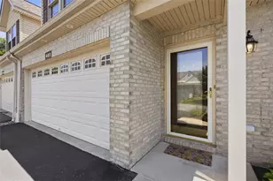 403 Katy Ln, Collier Township, PA 15071 - Photo 3