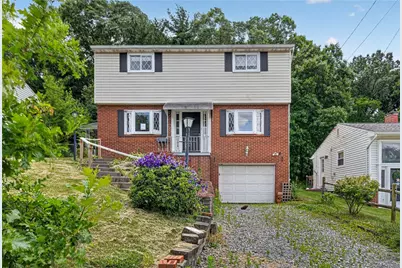 1025 Catherine Dr, Conway, PA 15027 - Photo 1
