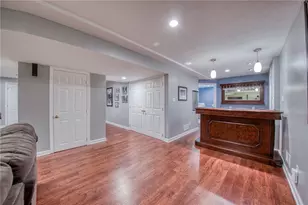 100 Chestnut Ct, Peters Township, PA 15367 - Photo 9