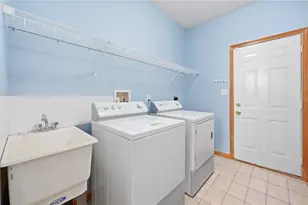 19 Golfwood Dr, Hermitage, PA 16148 - Photo 23