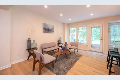 255 Commons Drive, Oakmont, PA 15139 - Photo 5
