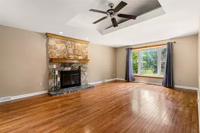 330 Klamath Dr, Robinson Twp, PA 15205 - Photo 11