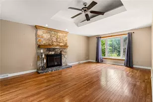 330 Klamath Dr, Robinson Twp, PA 15205 - Photo 11