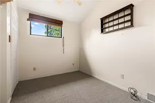 330 Klamath Dr, Robinson Twp, PA 15205 - Photo 19