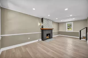 4000 Lanmore Ave, Pittsburgh, PA 15227 - Photo 13