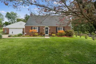 3127 Chestnut St, Murrysville, PA 15668 - Photo 1