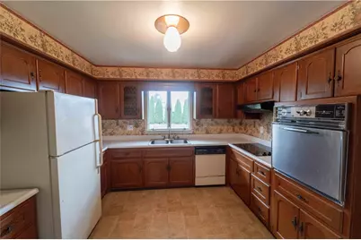 106 Wyndfield Drive, East Huntington, PA 15666 - Photo 13