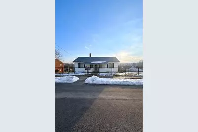 380 Monroe Ave, Leechburg Boro, PA 15656 - Photo 3