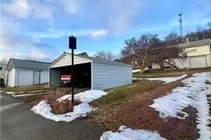 380 Monroe Ave, Leechburg Boro, PA 15656 - Photo 5