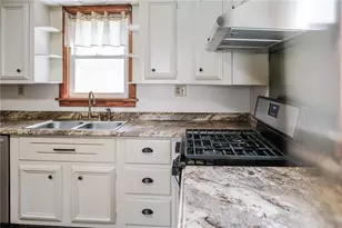 126 Liberty St, Fayette City, PA 15438 - Photo 11