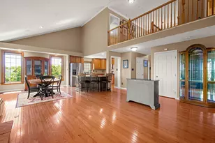 1734 Queens Dr, South Park, PA 15129 - Photo 11