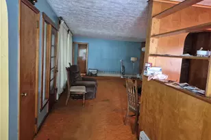 380 Shady Ave, Sharon, PA 16146 - Photo 9