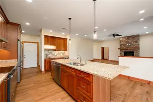 314 Nicklaus Ct, Liberty Township, PA 16127 - Photo 23
