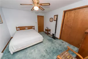 1366 Henderson Ave, Chartiers, PA 15301 - Photo 19