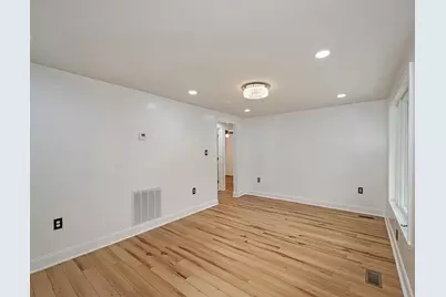 260 Creston Drive, West Mifflin, PA 15122 - Photo 5