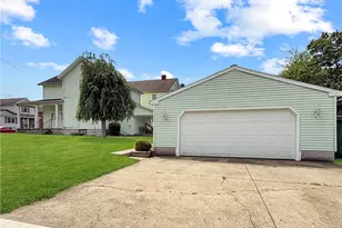 1604 Hanna St, New Castle, PA 16102 - Photo 7