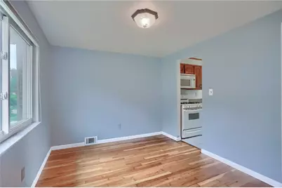 1132 Oblock Rd, Pittsburgh, PA 15239 - Photo 7
