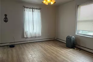 1019 Chislett St, Pittsburgh, PA 15206 - Photo 5