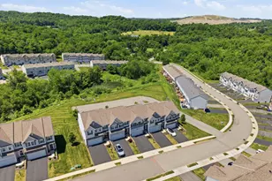 2505 Canterbury Dr, North Fayette, PA 15126 - Photo 39