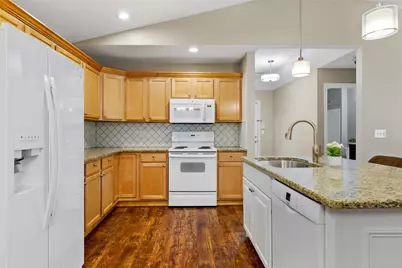 750 Hidden Ridge Ct #301, South Park, PA 15129 - Photo 7