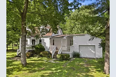 126 Davis Rd, Economy, PA 15143 - Photo 3