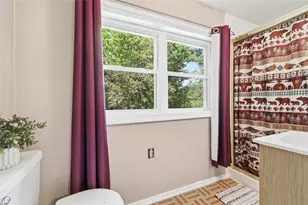 126 Davis Rd, Economy, PA 15143 - Photo 25