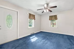 126 Davis Rd, Economy, PA 15143 - Photo 13