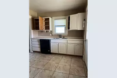 200 Smith Ave, Sharon, PA 16146 - Photo 7