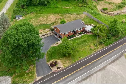 135 Penn Adamsburg Rd, Hempfield Township, PA 15644 - Photo 45