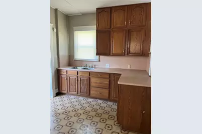 334 Sherman Ave, Sharon, PA 16146 - Photo 3