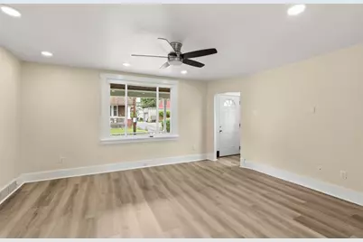 1101 12th Street, Stowe Township, PA 15136 - Photo 7