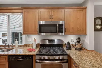 107 Loire Valley Dr, Pittsburgh, PA 15209 - Photo 7