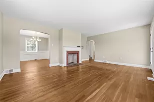 212 Patton Dr, Moon/Crescent Twp, PA 15108 - Photo 9