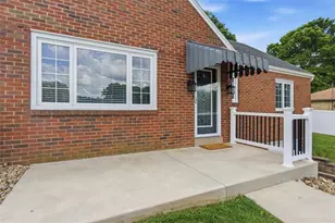 212 Patton Dr, Moon/Crescent Twp, PA 15108 - Photo 7