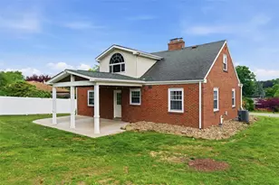212 Patton Dr, Moon/Crescent Twp, PA 15108 - Photo 41