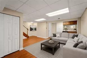343 Alamo Dr, Pittsburgh, PA 15241 - Photo 13