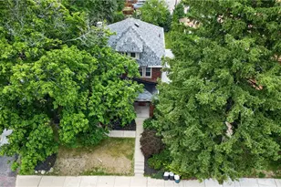 9 Elton St, Pittsburgh, PA 15227 - Photo 33