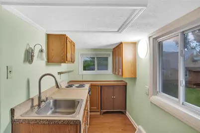 121 College Ave, Pittsburgh, PA 15239 - Photo 23