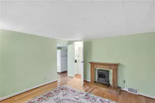 121 College Ave, Pittsburgh, PA 15239 - Photo 21